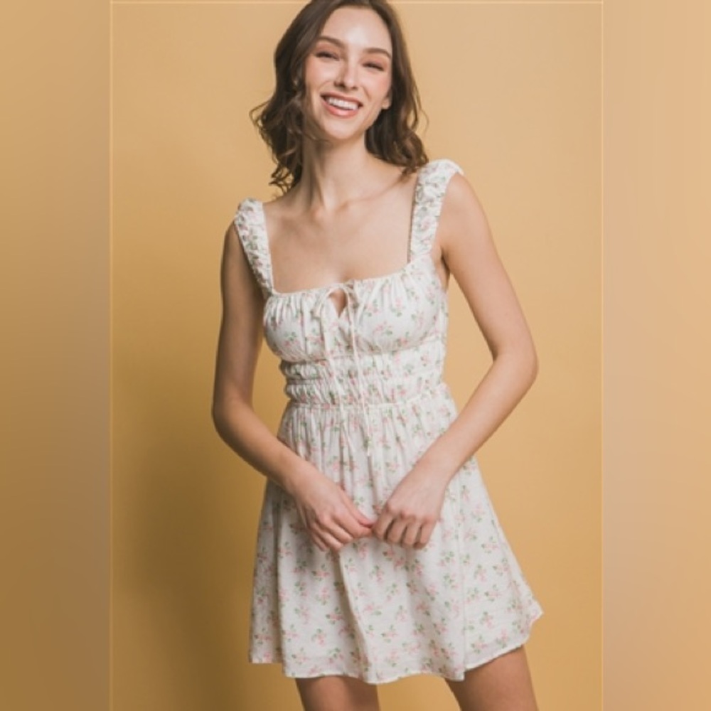 Love Tree Floral White Mini Dress